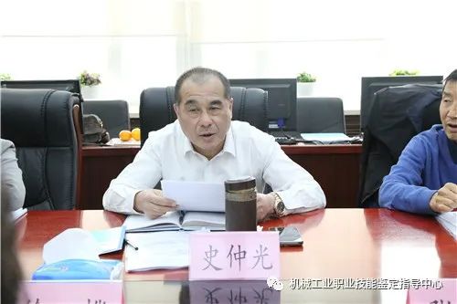 b68c9cdac76d952f73f0384f53c1896.jpg b68c9cdac76d952f73f0384f53c1896.jpg