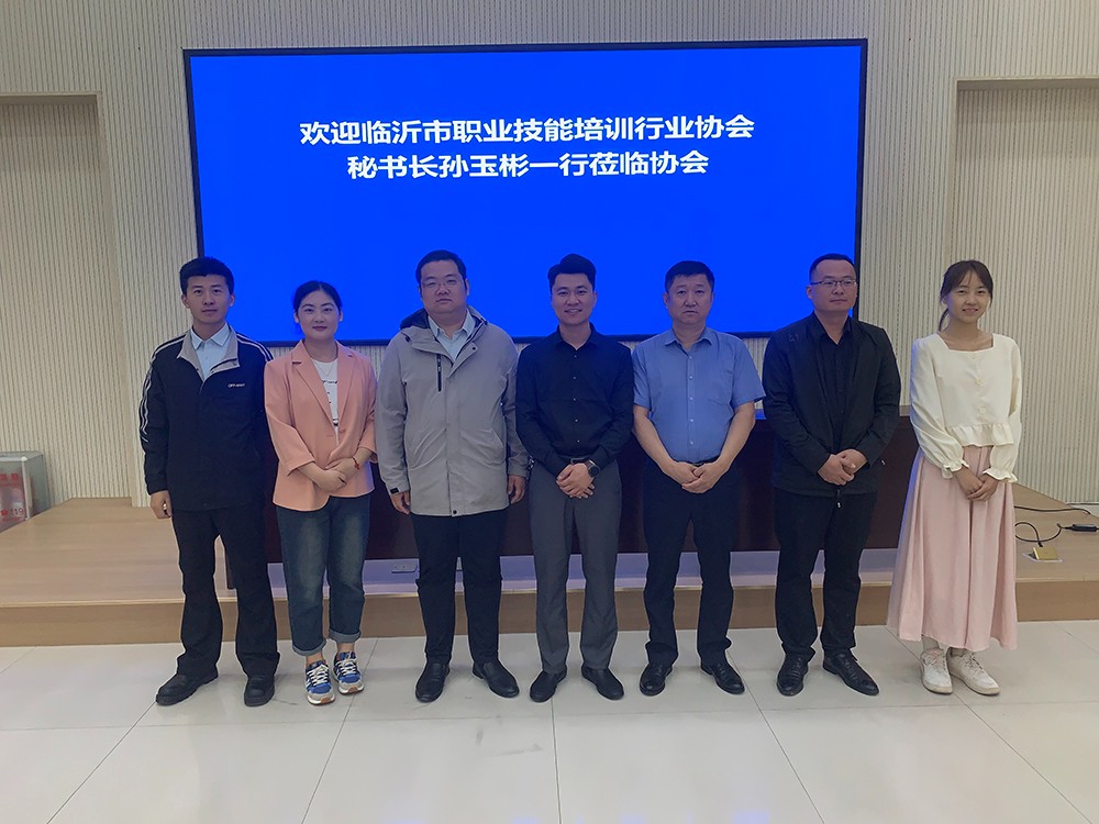 5bb7c0d7d9762460ab55b4dfb6891f3.jpg 5bb7c0d7d9762460ab55b4dfb6891f3.jpg