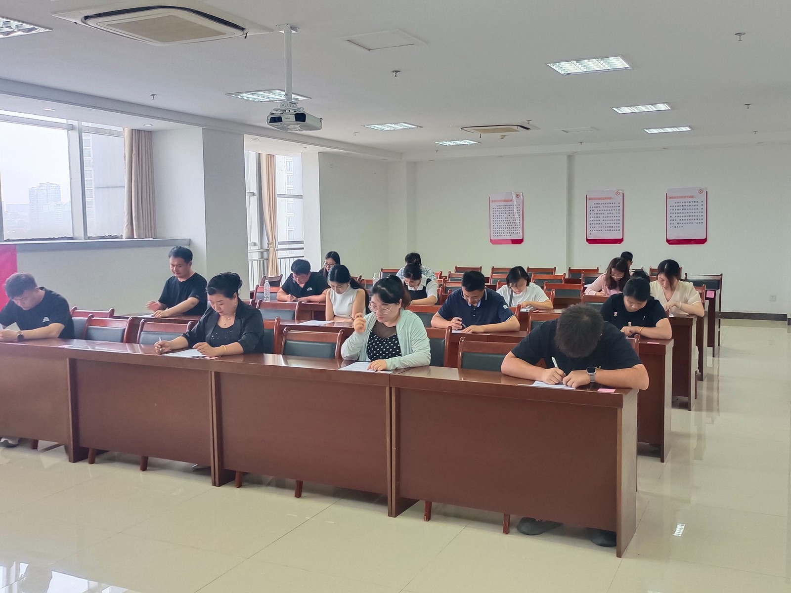 4eb667475405250e6c043c66a1f6929.jpg 4eb667475405250e6c043c66a1f6929.jpg